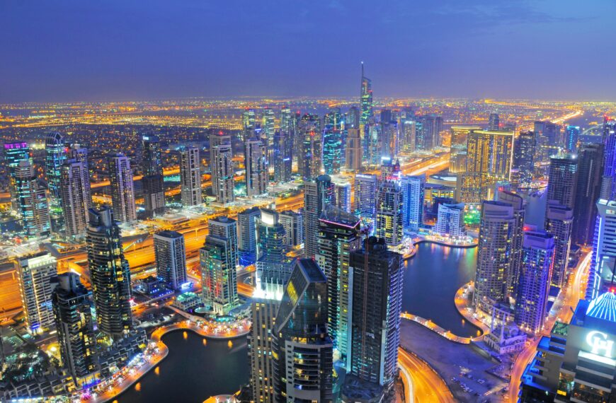 Dubai Dhow Cruises (2025)