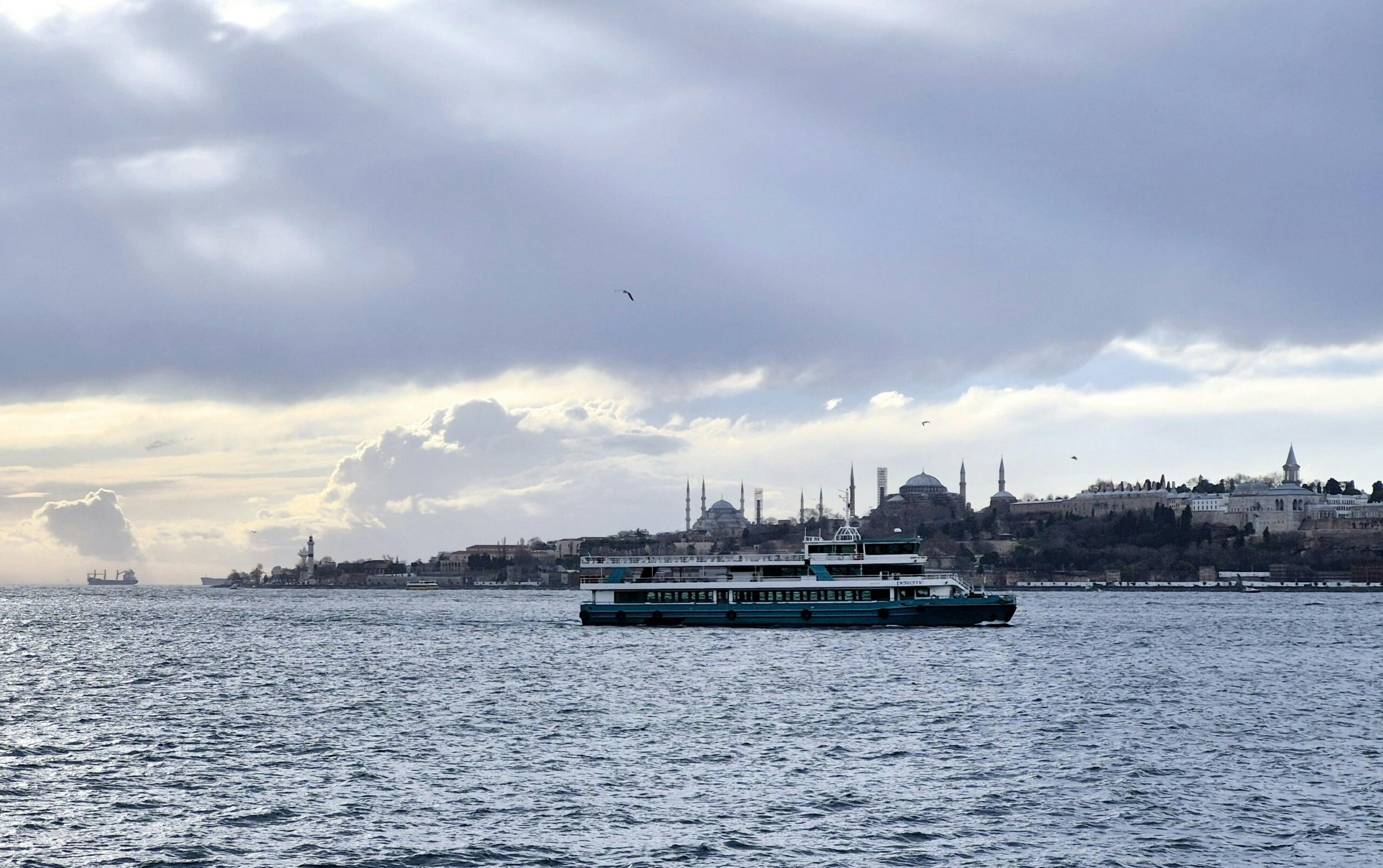 9 Most Popular Tourist Places in Istanbul, Turkey