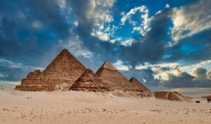 7 Surprising Reasons to Visit Lut Desert (2025)