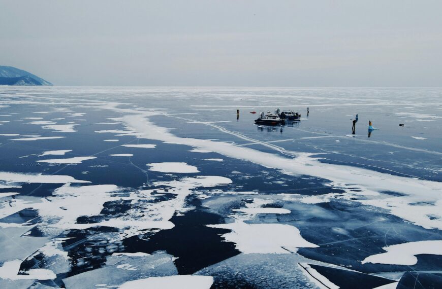 [2025] 11 Fascinating Facts About Lake Baikal, Russia (Must-See Guide)