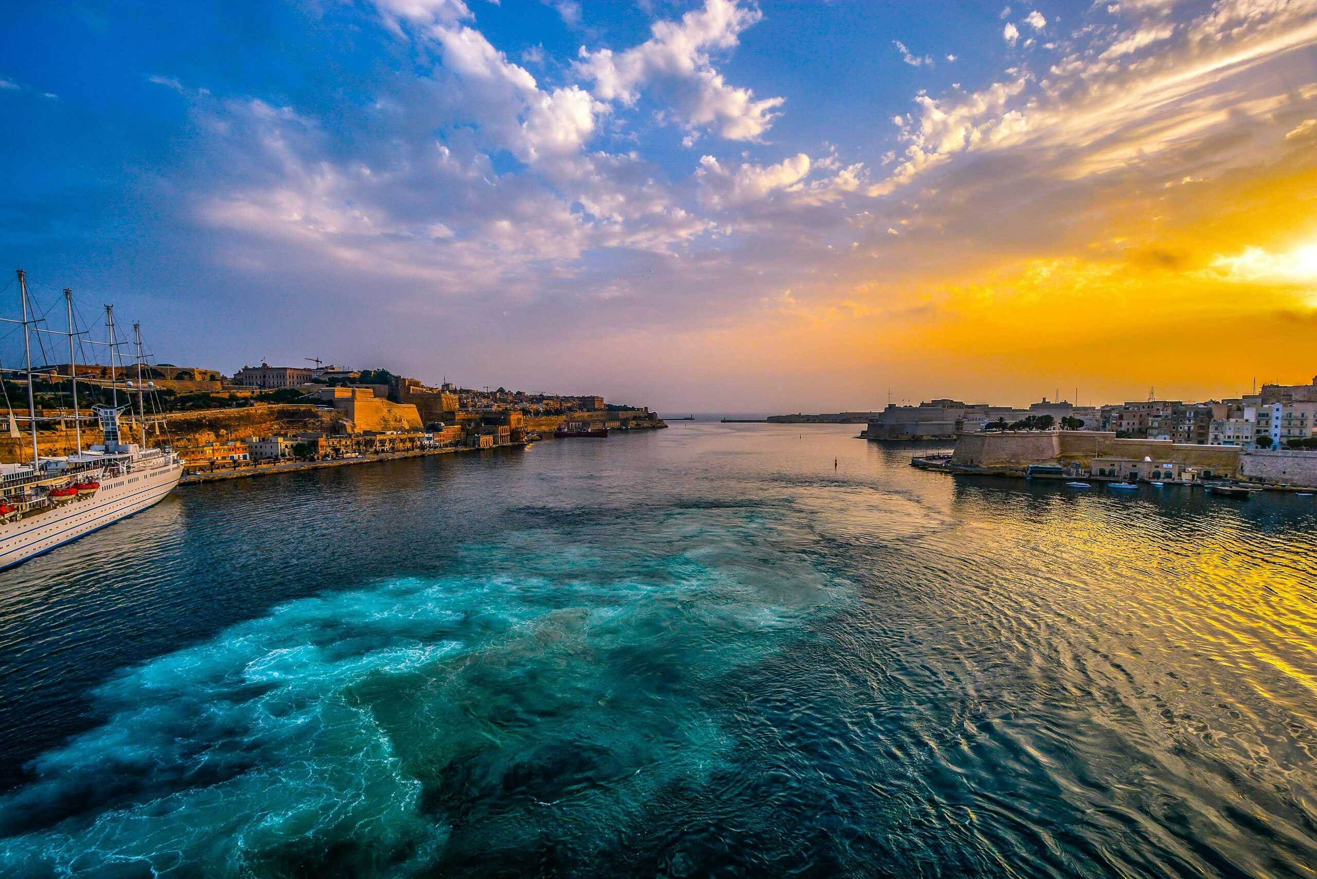 Why Albania Should Be Your Next Travel Destination (2025 Guide) [Top 7 Reasons]