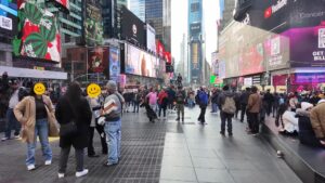 [2025] 13 Best Things to Do in Times Square (Insider Picks!)